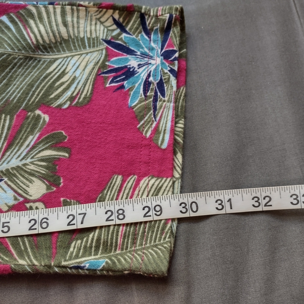 Tommy Bahama Tropical Print Men's Flannel Pajama Pants - Picture 13 of 13
